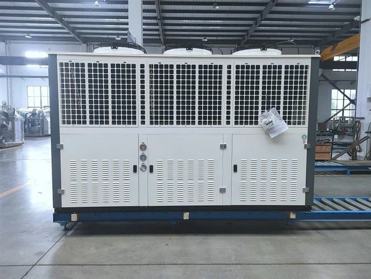 Box Type Condensing Unit With V Type Condenser